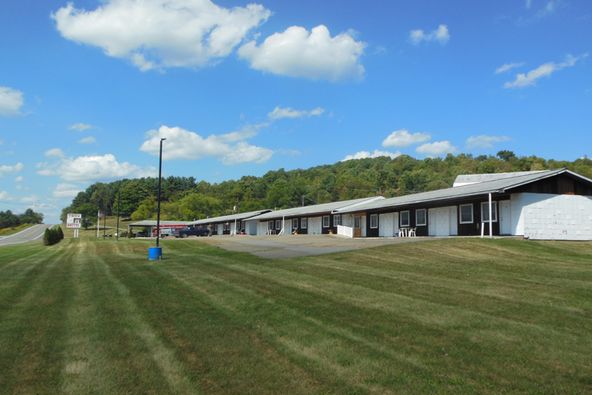 Troy Motel: 16 Motel Rd, Troy, PA 16947